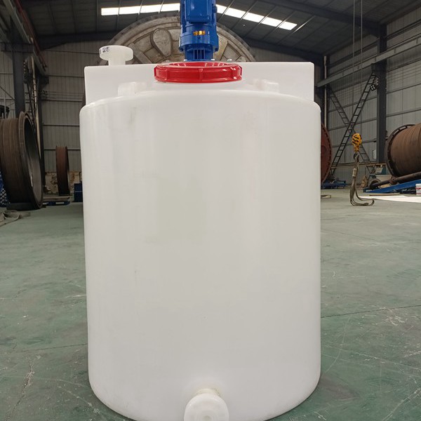 500L加药箱带电机